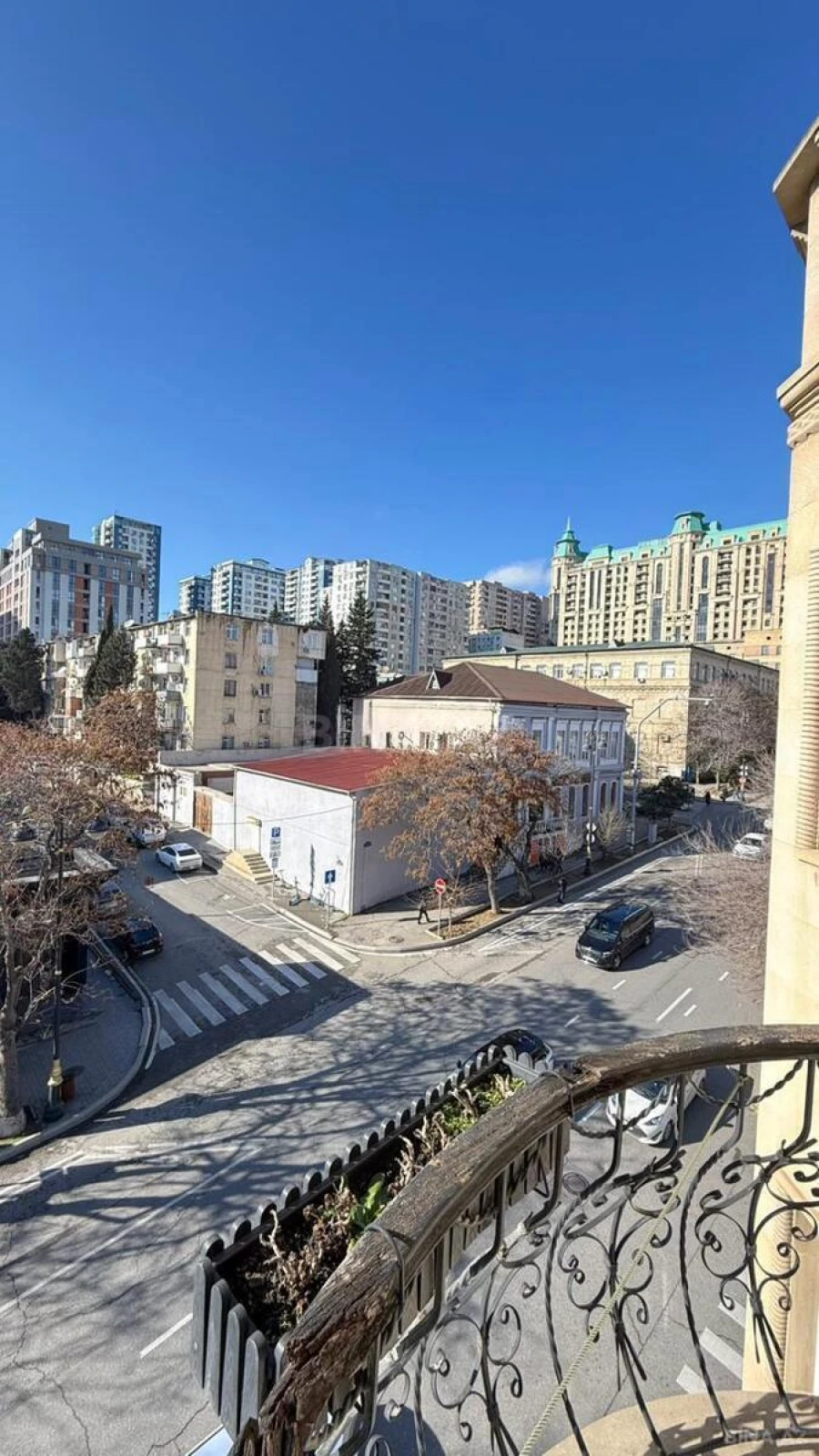 Kirayə verilir obyekt 125 m²