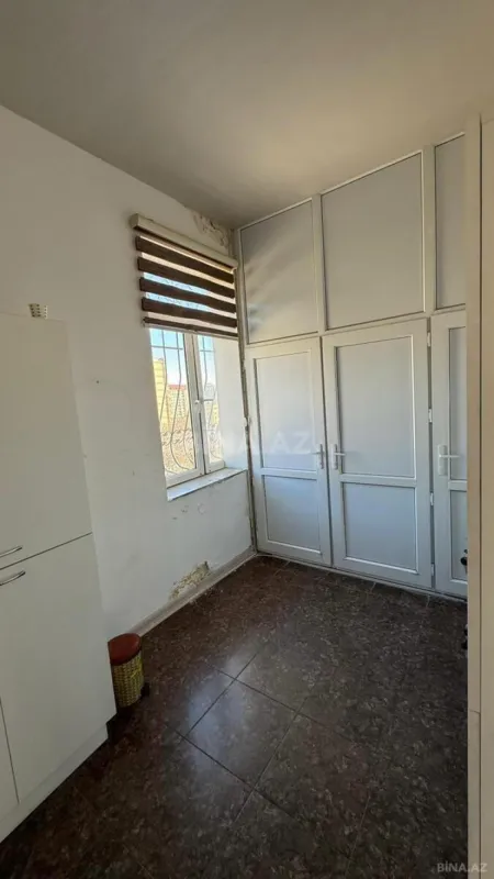 Kirayə verilir obyekt 125 m²