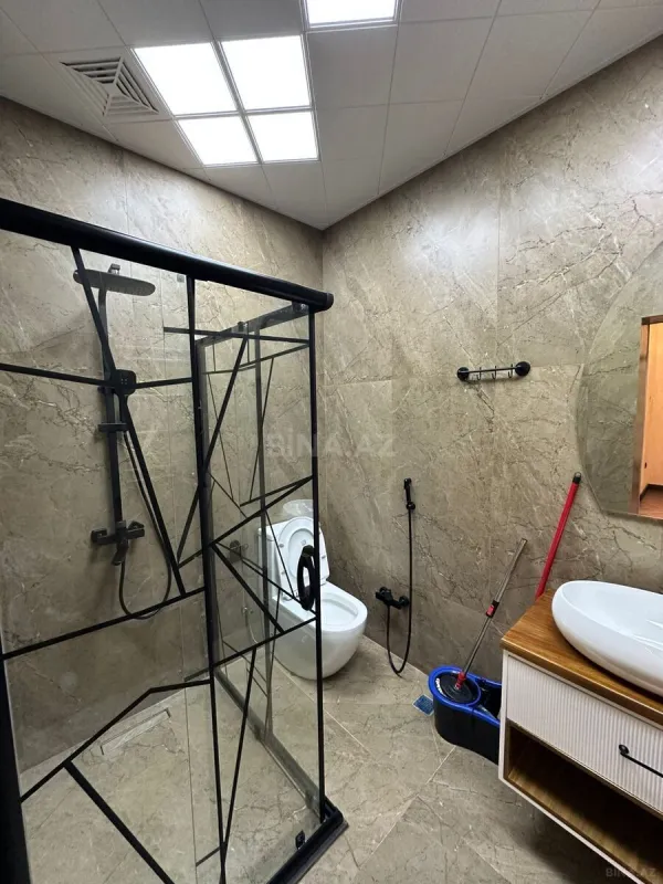 Satılır 2 otaqlı mənzil 68 m²