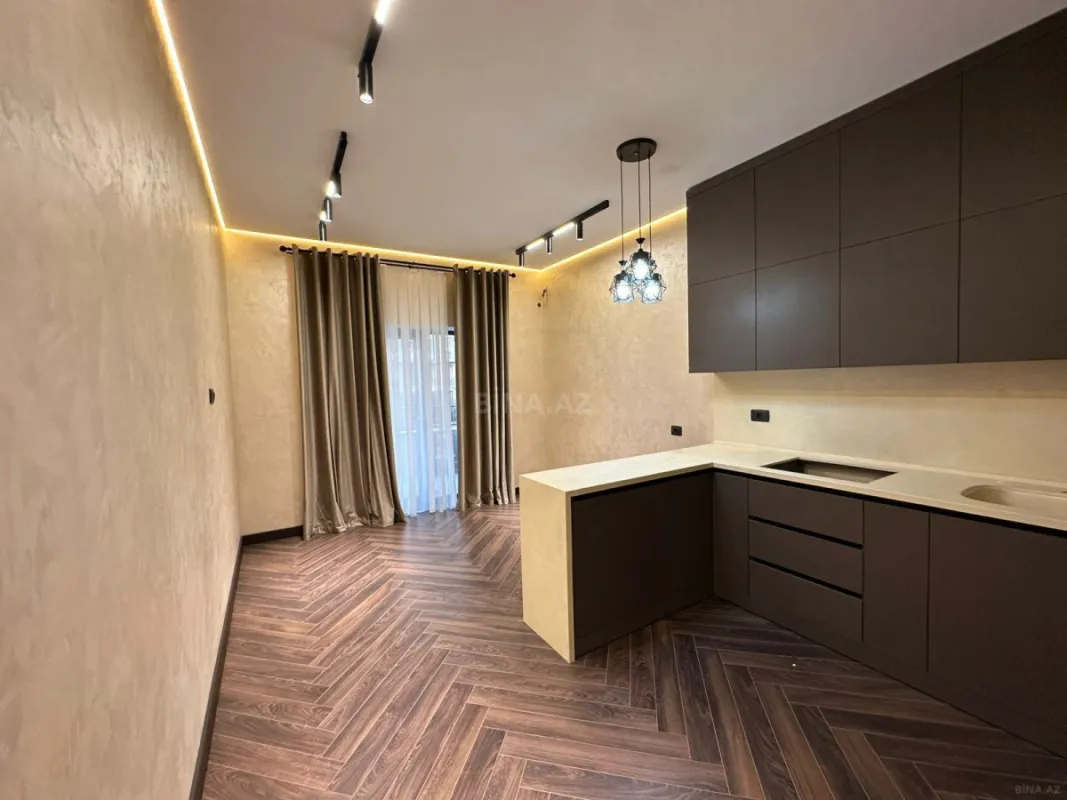 Satılır 2 otaqlı mənzil 68 m²