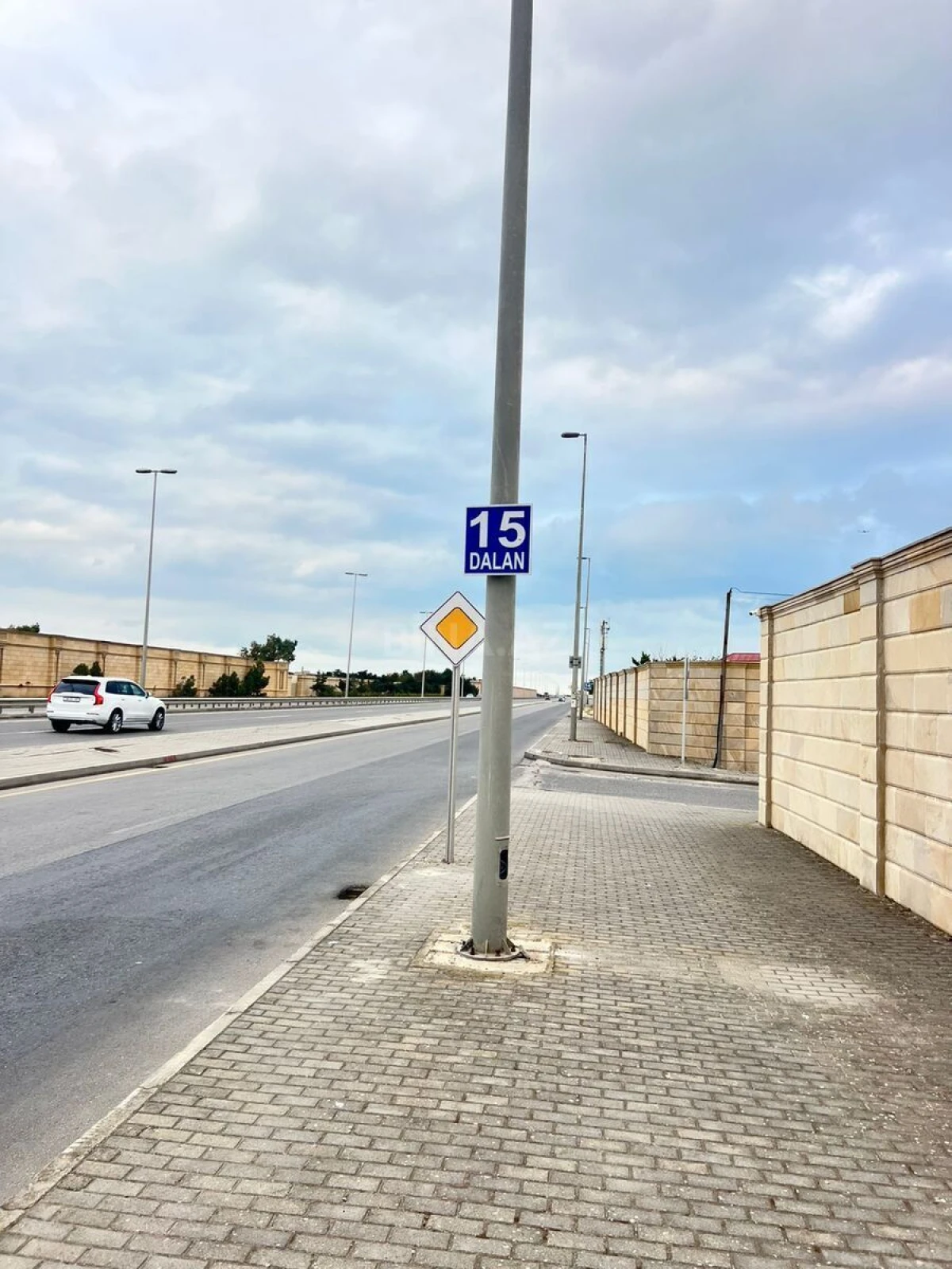 Satılır torpaq sahəsi 8 m²