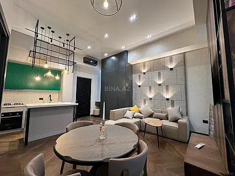 Kirayə verilir 2 otaqlı mənzil 60 m²