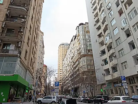 Satılır 2 otaqlı mənzil 70 m² — Bakı, Nizami 2 otaq 70.00 m²