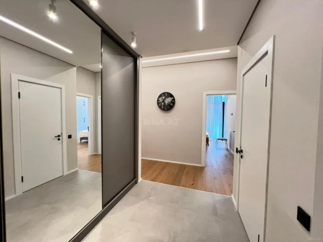 Kirayə verilir 3 otaqlı mənzil 115 m²