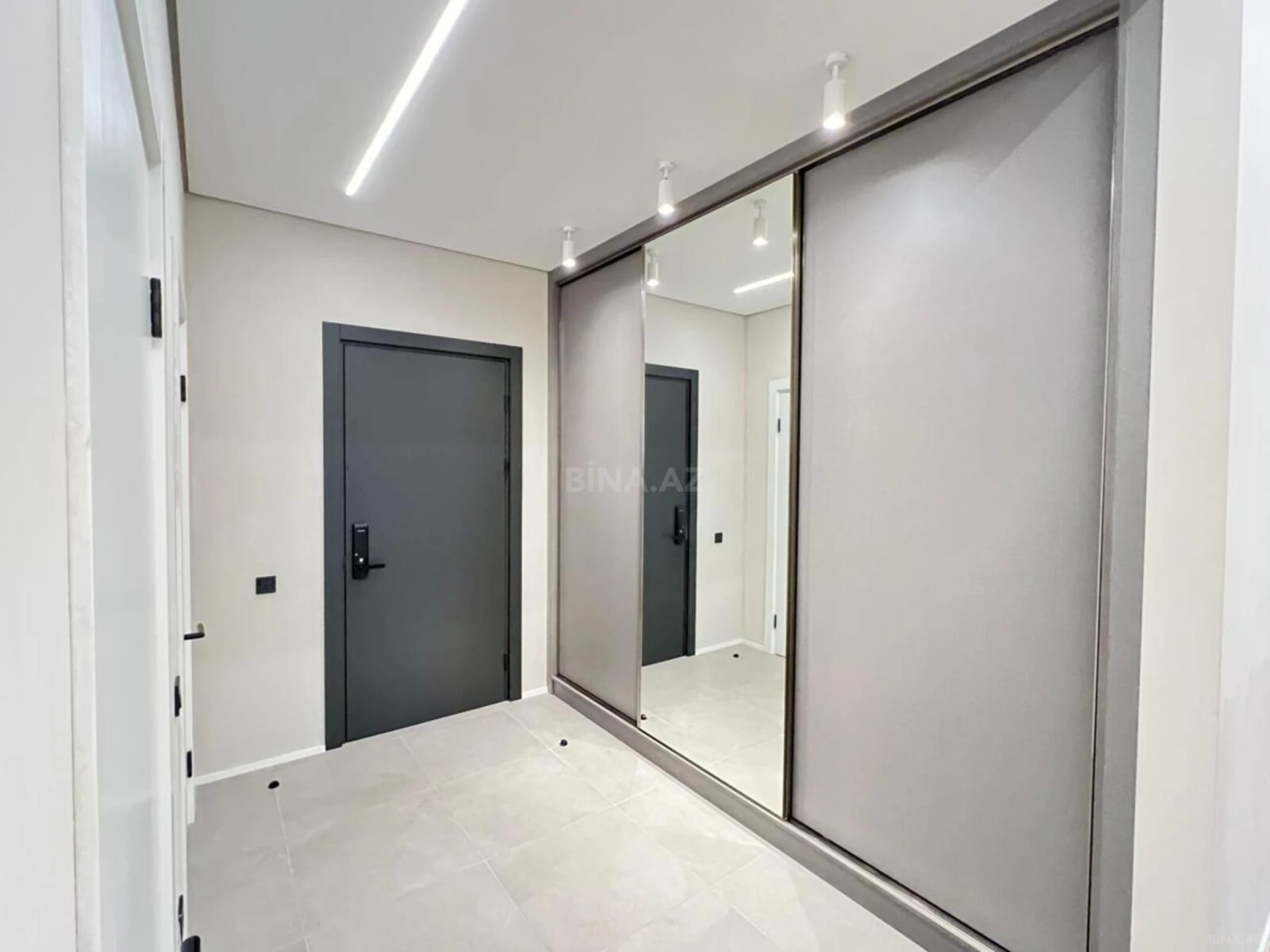 Kirayə verilir 3 otaqlı mənzil 115 m²