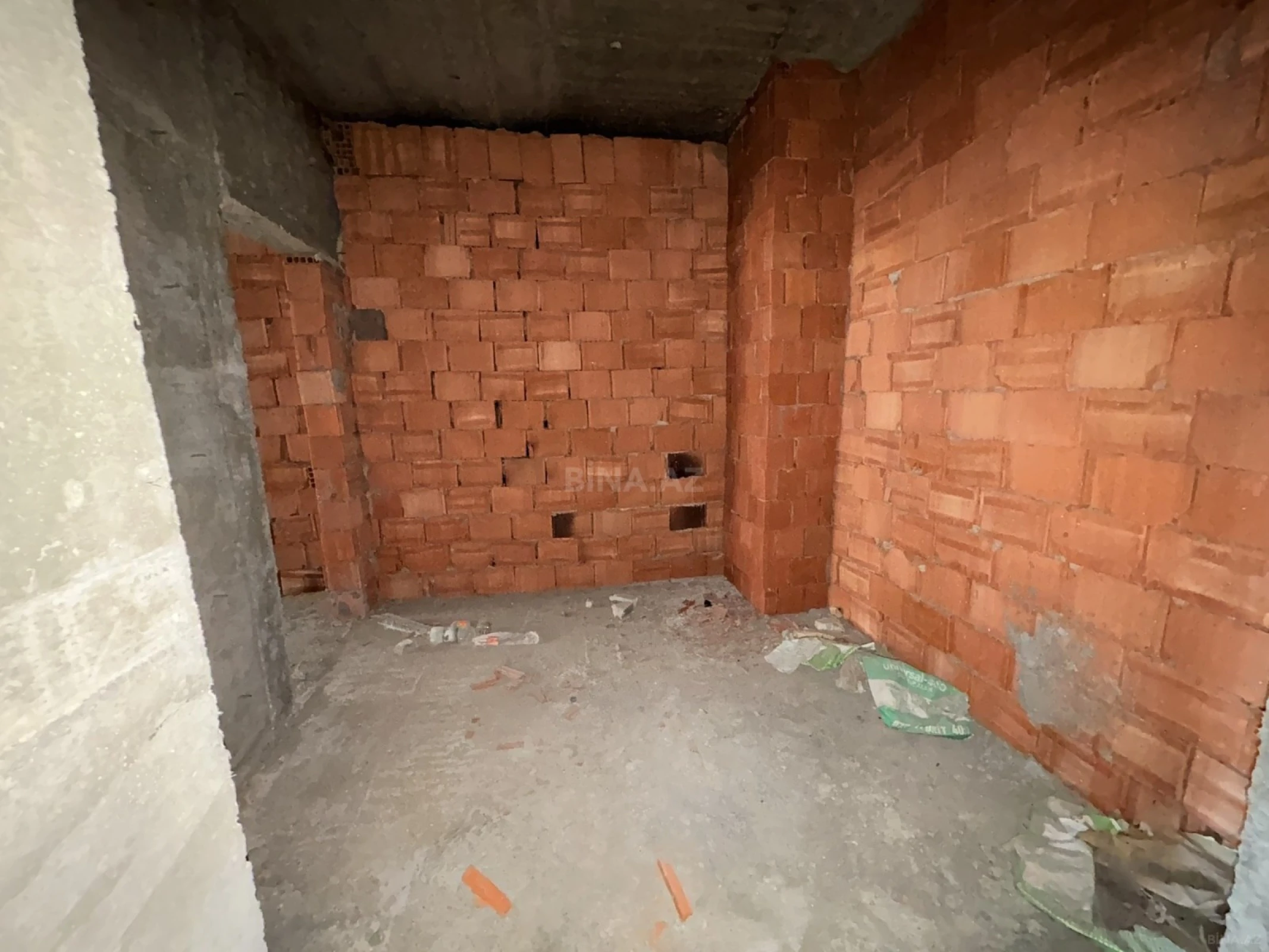 Satılır 1 otaqlı mənzil 66.2 m²