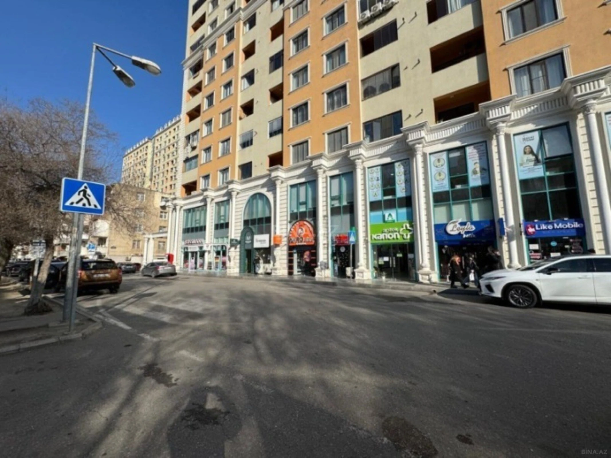 Satılır 3 otaqlı mənzil 70 m²