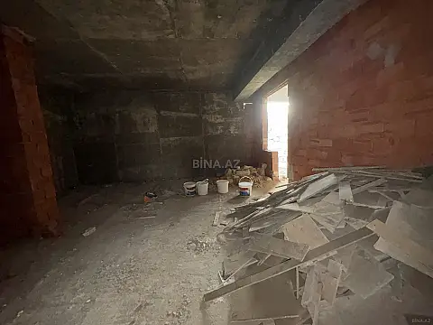 Satılır 1 otaqlı mənzil 93.7 m²