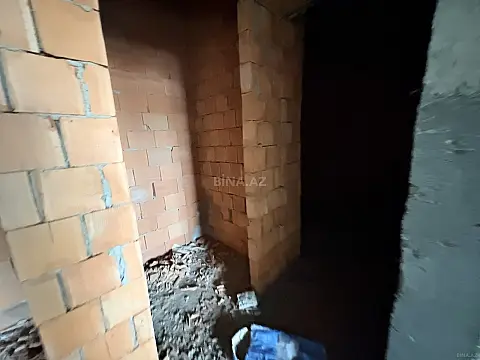 Satılır 2 otaqlı mənzil 87.6 m²