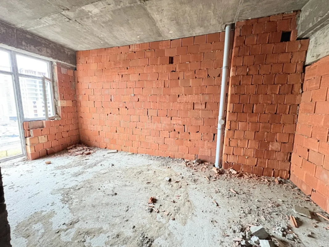 Satılır 2 otaqlı mənzil 87.6 m²