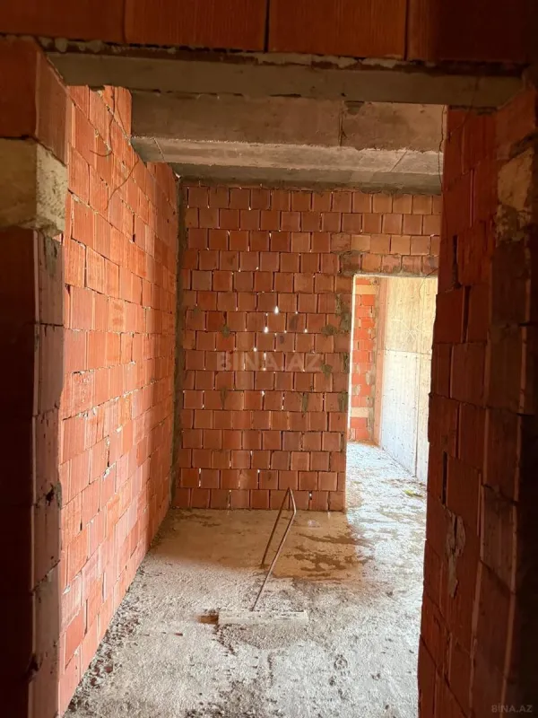 Satılır 2 otaqlı mənzil 86 m²