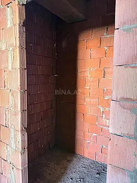 Satılır 2 otaqlı mənzil 86 m²