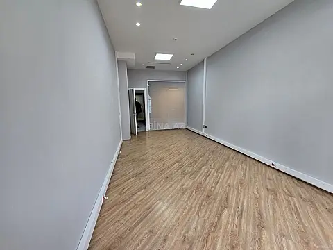 Kirayə verilir 5 otaqlı ofis 202 m²