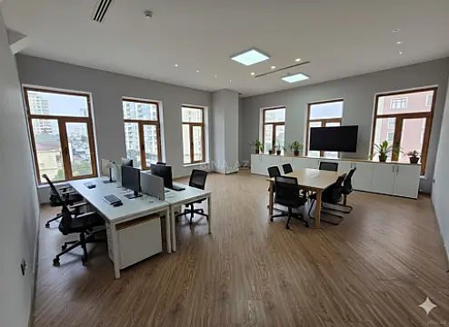 Kirayə verilir 5 otaqlı ofis 202 m²