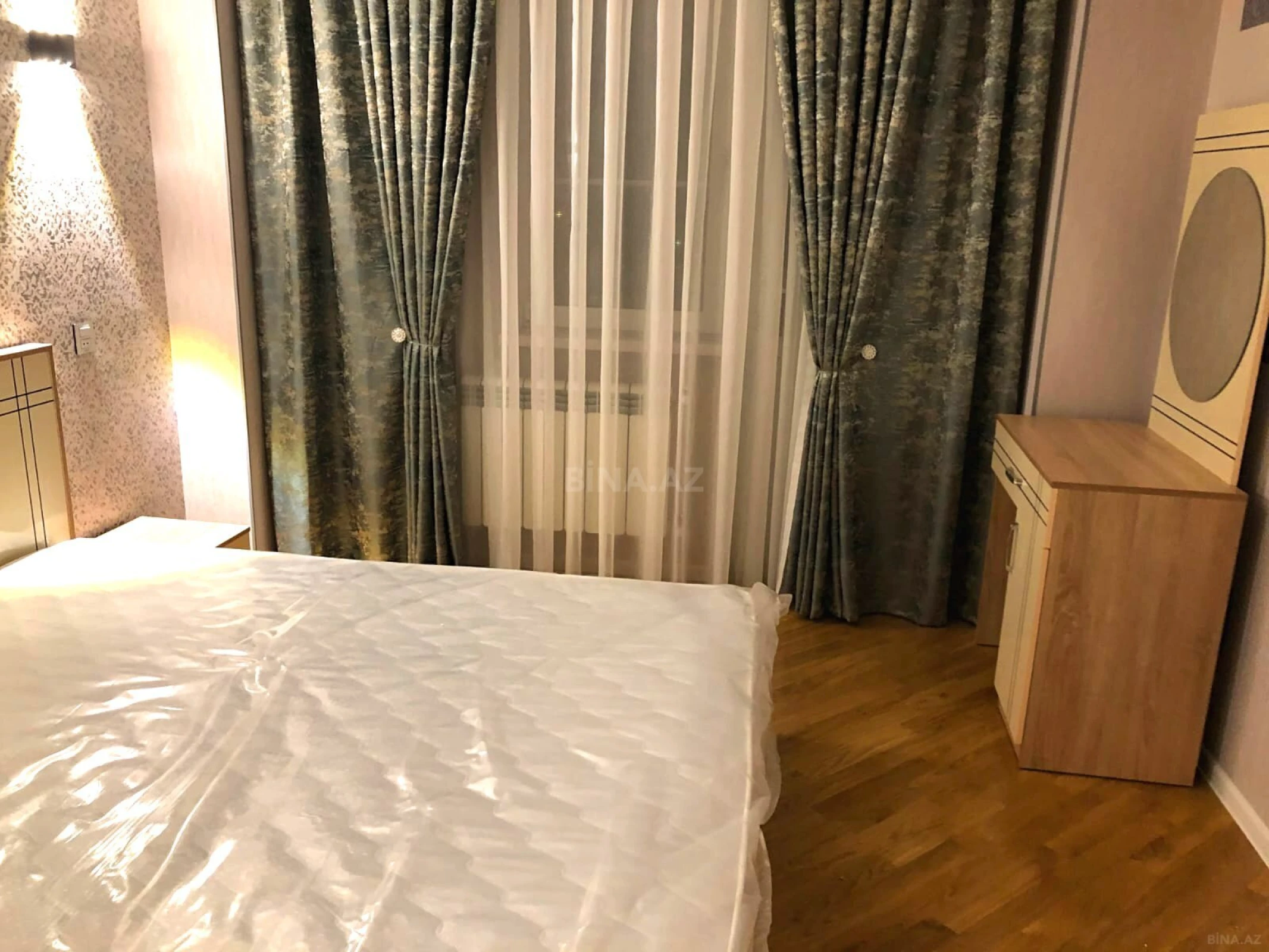 Satılır 2 otaqlı mənzil 60 m²