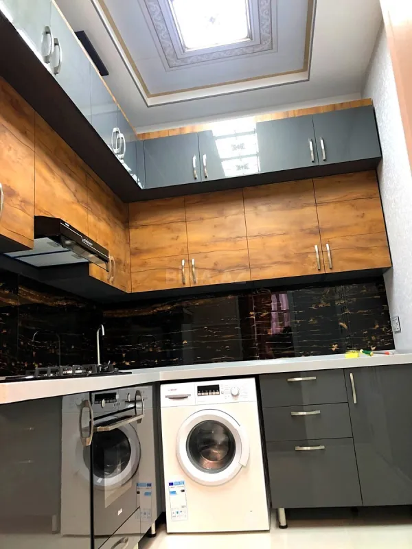 Satılır 2 otaqlı mənzil 60 m²