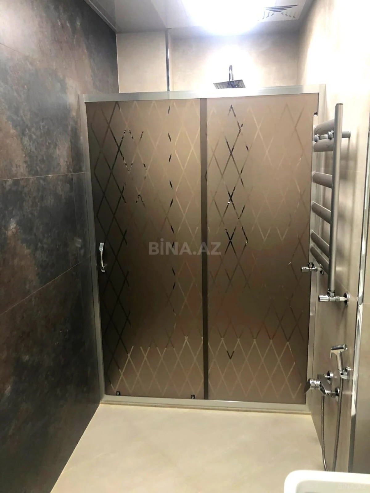 Satılır 2 otaqlı mənzil 60 m²