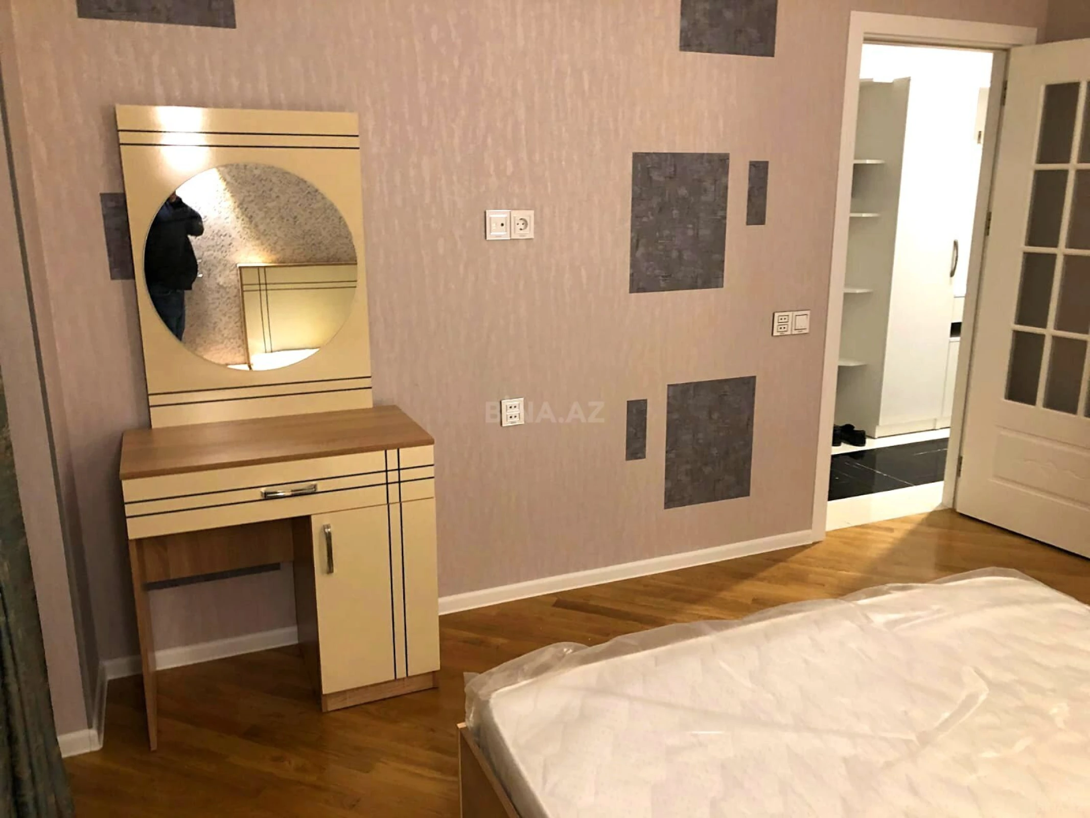 Satılır 2 otaqlı mənzil 60 m²