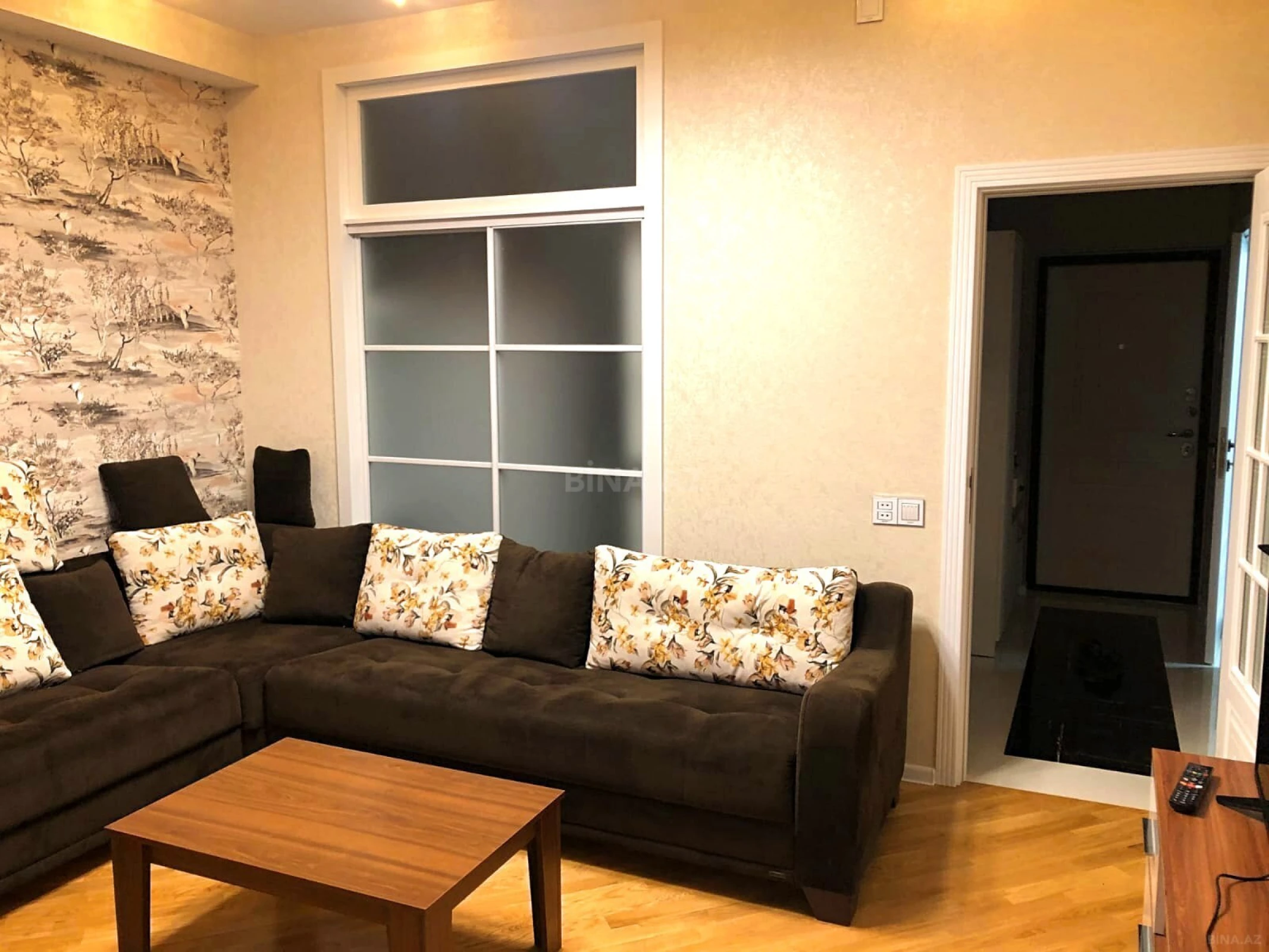 Satılır 2 otaqlı mənzil 60 m²