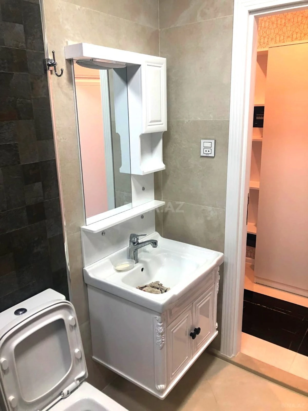 Satılır 2 otaqlı mənzil 60 m²