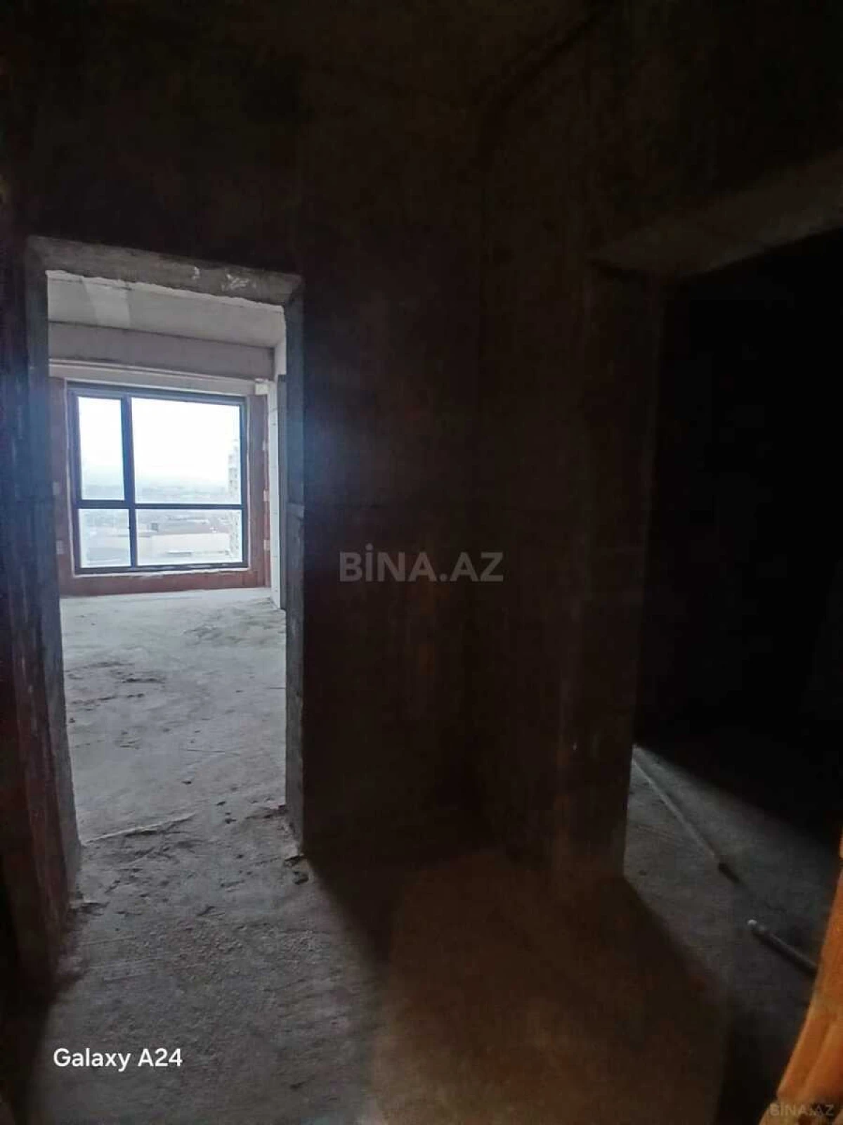 Satılır 2 otaqlı mənzil 66 m²