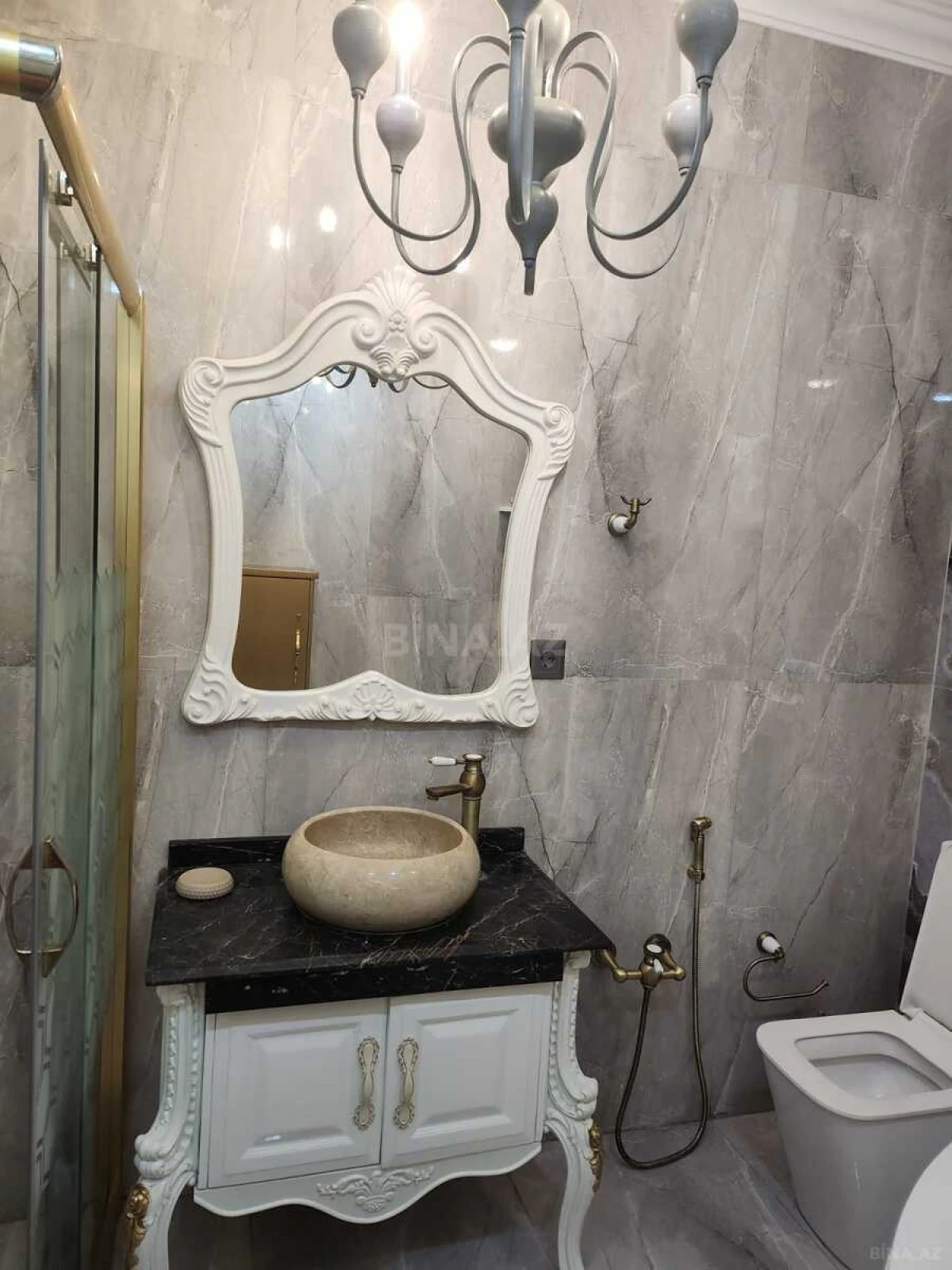 Satılır 3 otaqlı mənzil 90 m²