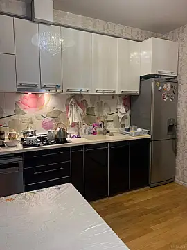 Satılır 3 otaqlı mənzil 80 m²