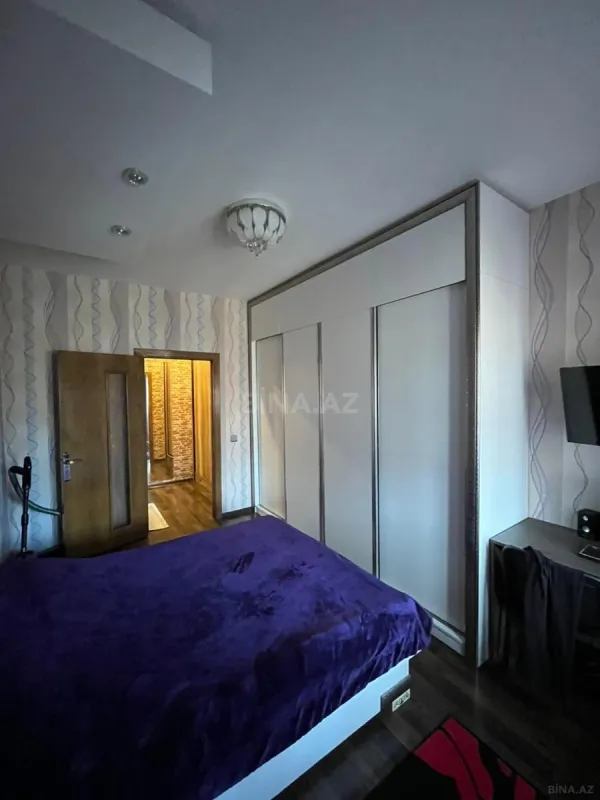 Satılır 2 otaqlı mənzil 65 m²