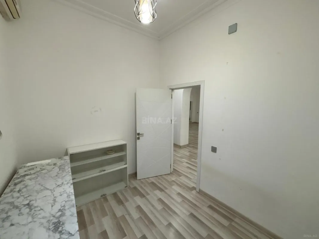 Kirayə verilir 3 otaqlı ofis 125 m²