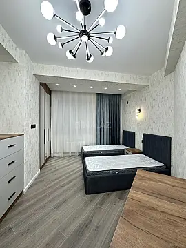 Satılır 3 otaqlı mənzil 107 m²