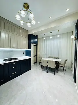 Satılır 3 otaqlı mənzil 107 m²