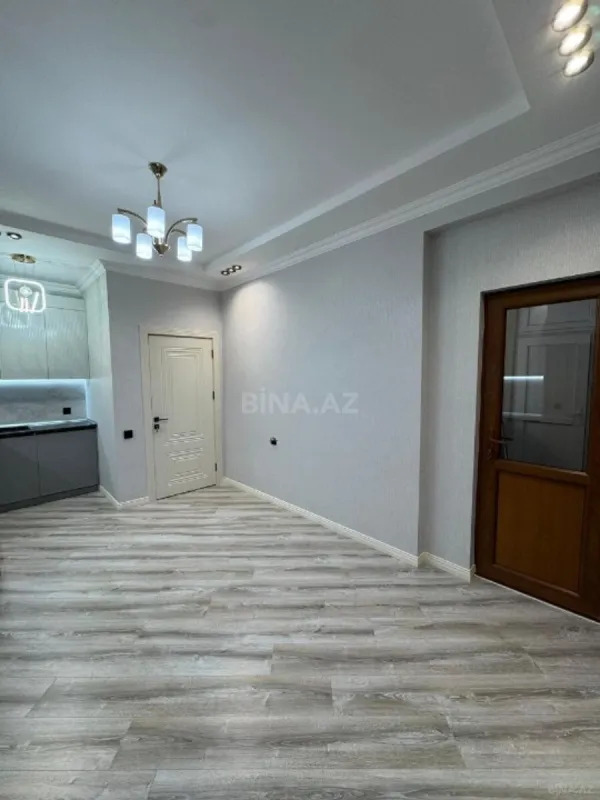 Satılır 3 otaqlı mənzil 96 m²