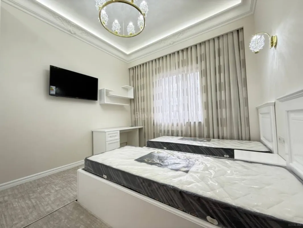 Kirayə verilir 3 otaqlı mənzil 130 m²