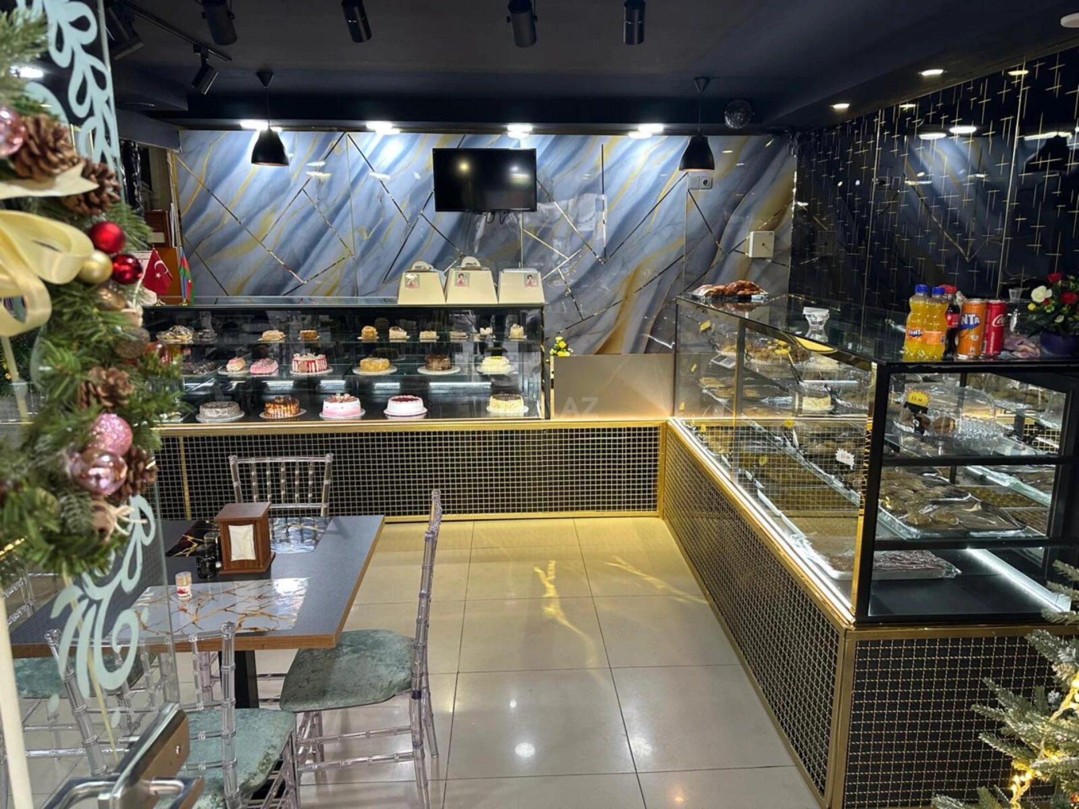 Satılır obyekt 81 m²