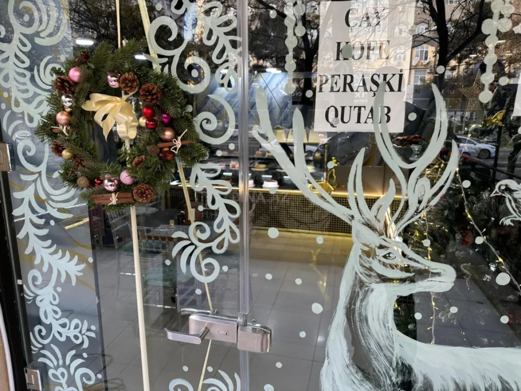 Satılır obyekt 81 m²