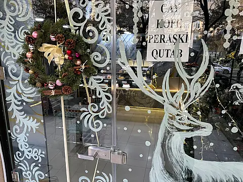 Satılır obyekt 81 m²