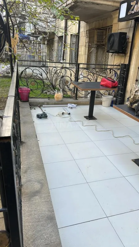 Satılır obyekt 81 m²