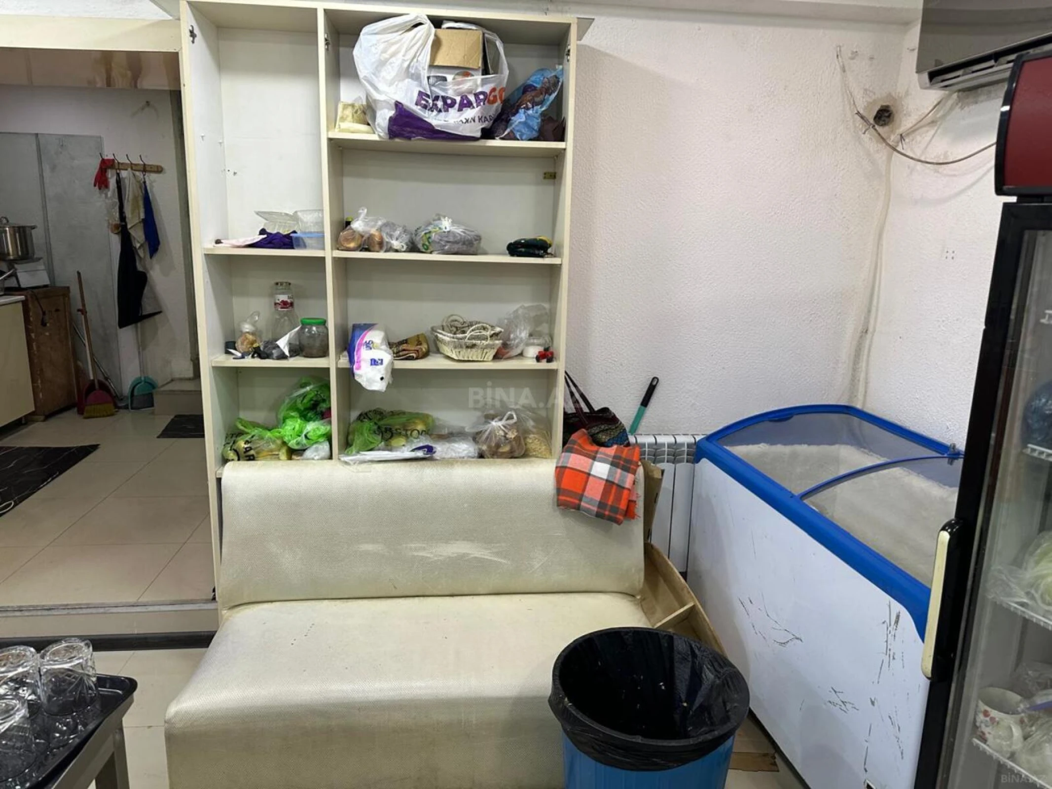 Satılır obyekt 81 m²