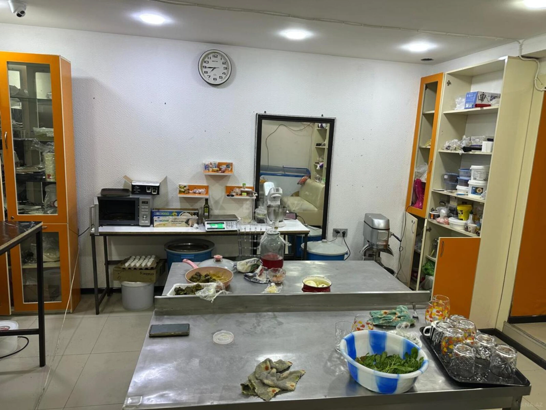 Satılır obyekt 81 m²