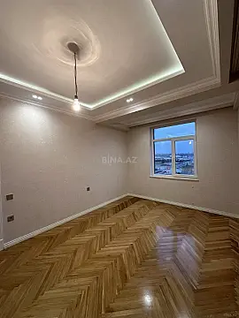Satılır 3 otaqlı mənzil 107 m²