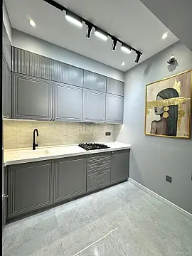 Satılır 3 otaqlı mənzil 98 m²