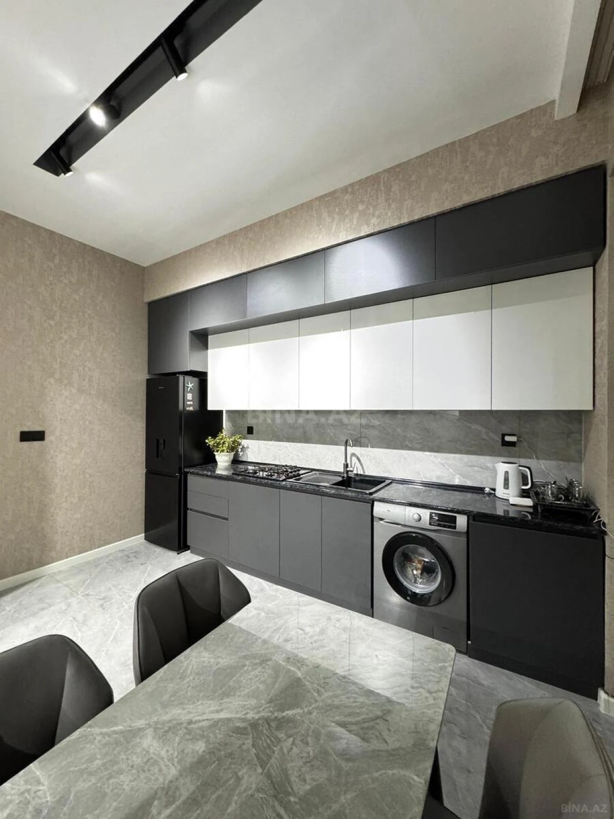 Satılır 4 otaqlı həyət evi 120 m²