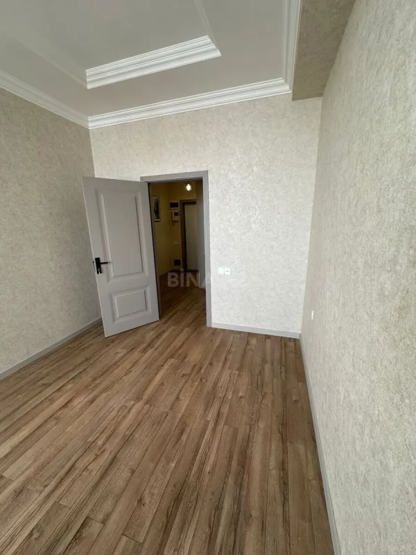 Satılır 3 otaqlı mənzil 96 m²