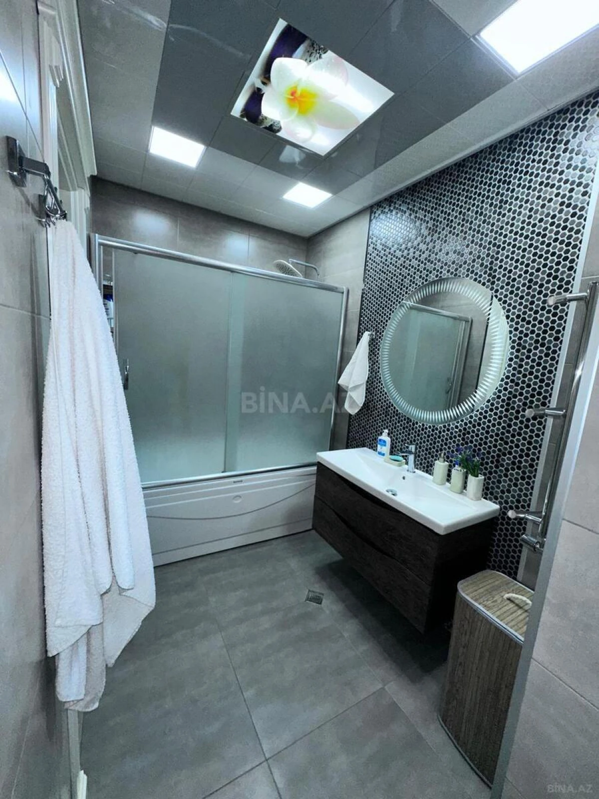 Satılır 3 otaqlı mənzil 119 m²