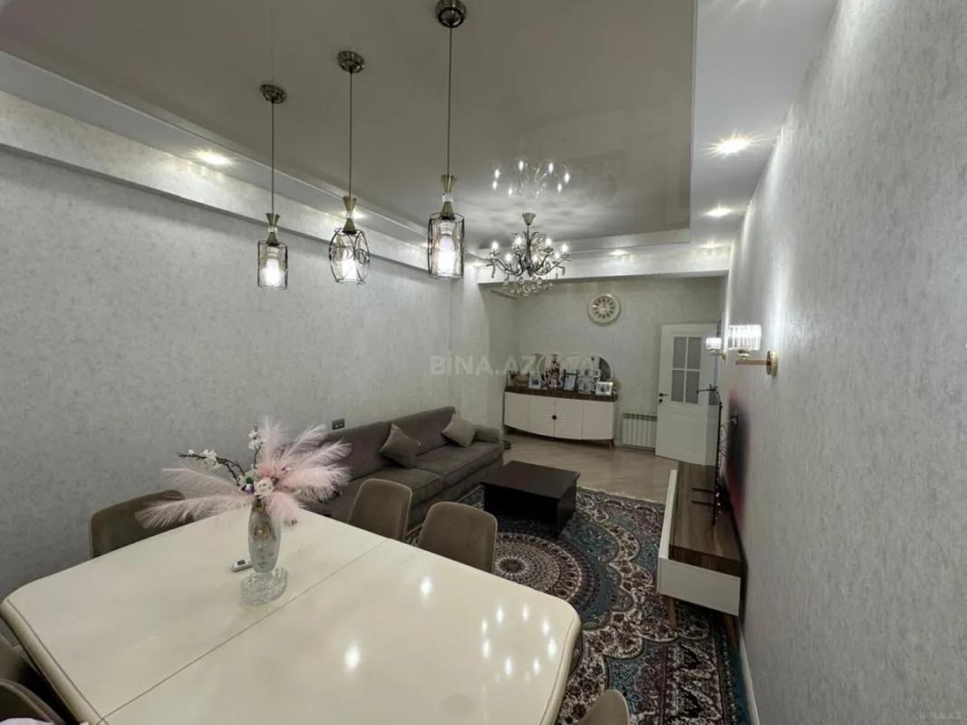 Satılır 3 otaqlı mənzil 115 m²