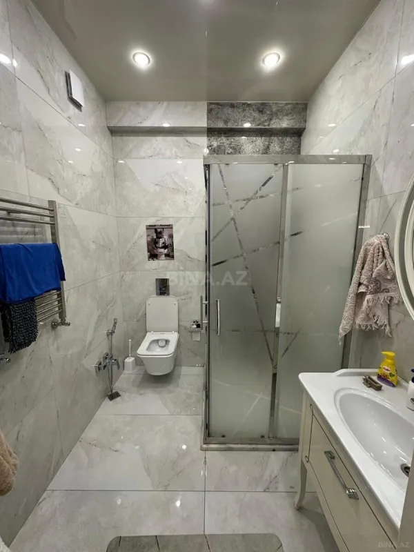 Satılır 3 otaqlı mənzil 115 m²