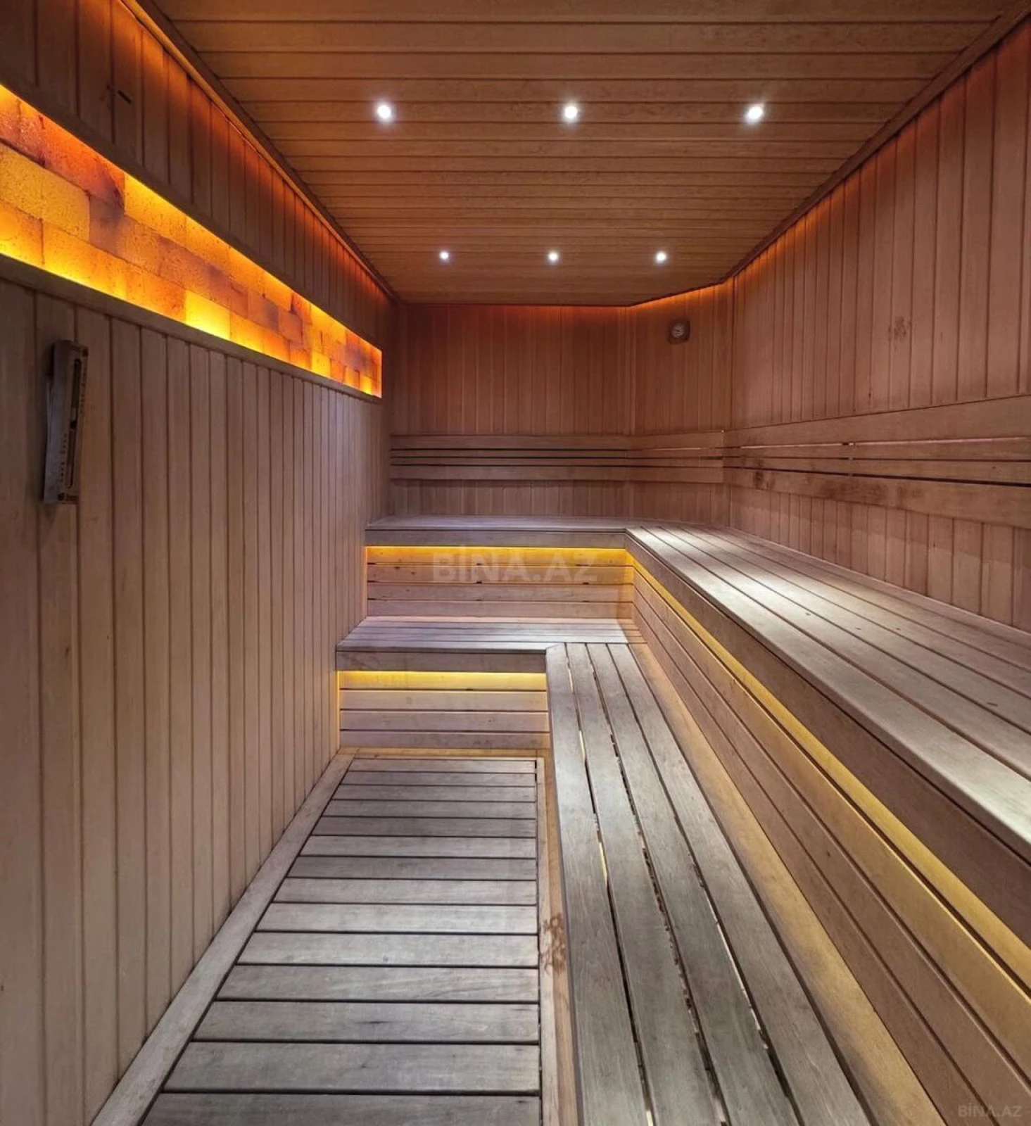 Kirayə verilir 6 otaqlı həyət evi 285 m²