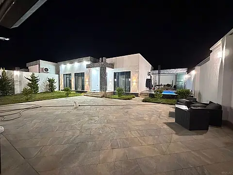 Satılır 4 otaqlı həyət evi 150 m² — Bakı, Mərdəkan 4 otaq 150.00 m²