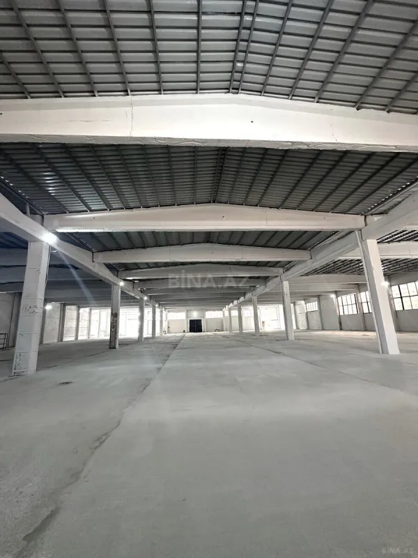 Kirayə verilir obyekt 2800 m²