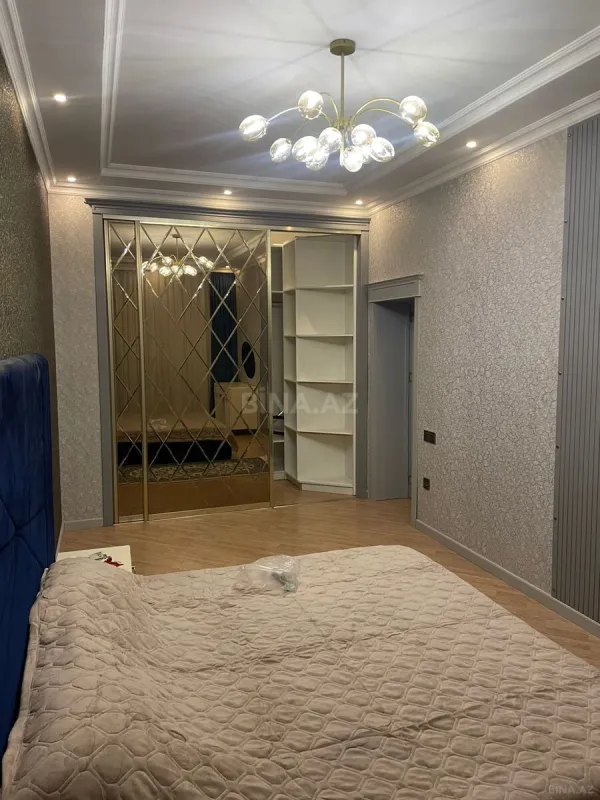 Kirayə verilir 2 otaqlı mənzil 80 m²